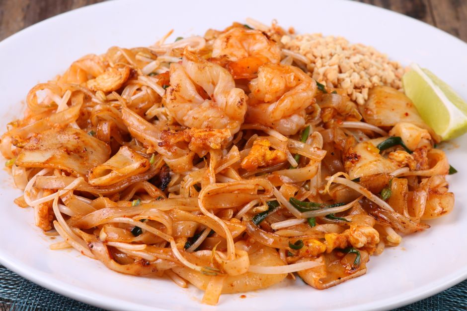 Pad thaï au poulet Pad thaï au poulet — photo du plat