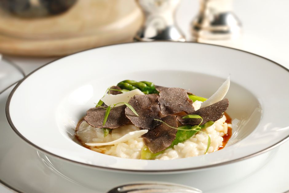 Risotto aux asperges vertes et parmesan Risotto aux asperges vertes et parmesan — photo du plat